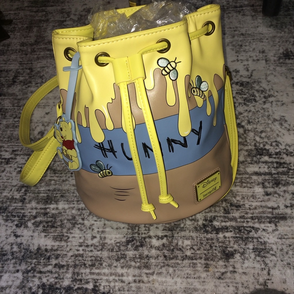 Loungefly Winnie The Pooh Honey Pot Bag Yellow
